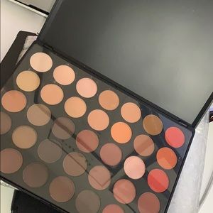 Morphe BRAND NEW 35O eyeshadow palette